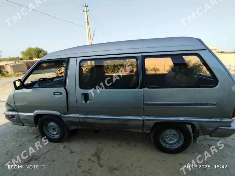 Toyota Town Ace 1990 - 55 000 TMT - Ýolöten - img 3