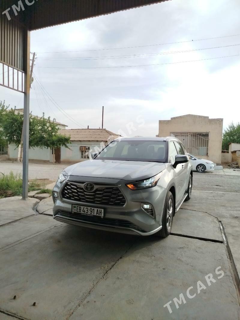 Toyota Highlander 2020 - 565 000 TMT - Теджен - img 3