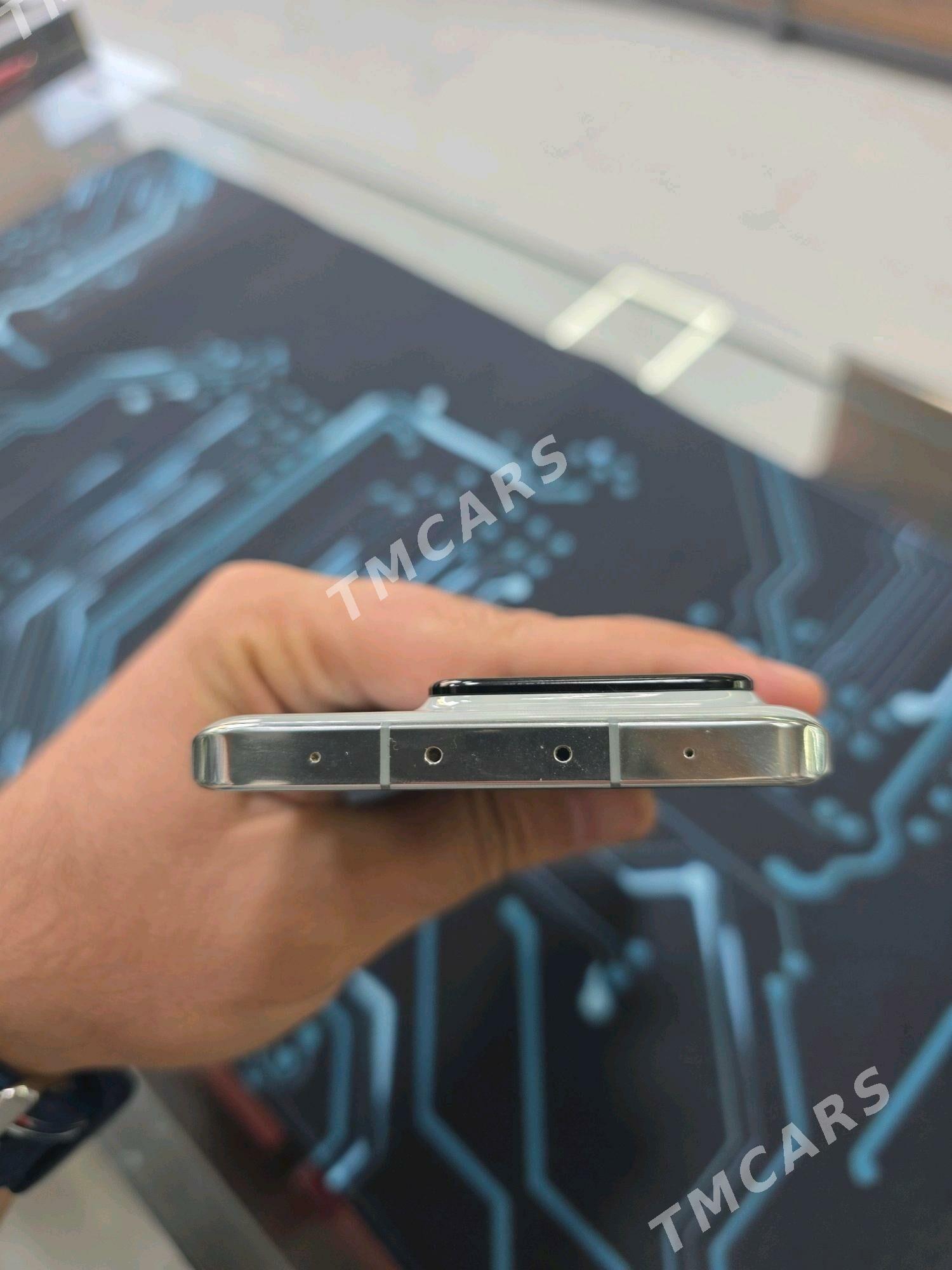 Xiaomi 13 Pro - Мары - img 2
