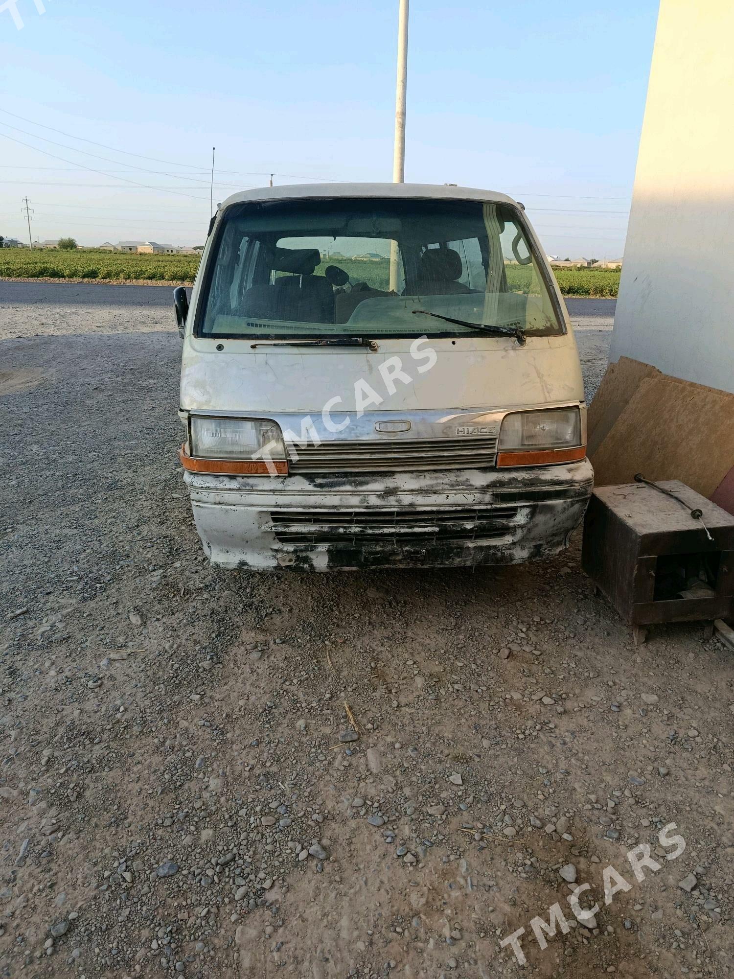 Toyota Hiace 1991 - 19 000 TMT - Мары - img 2