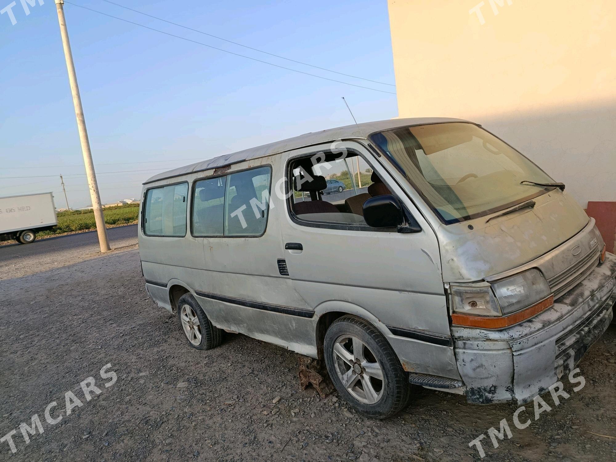 Toyota Hiace 1991 - 19 000 TMT - Мары - img 3