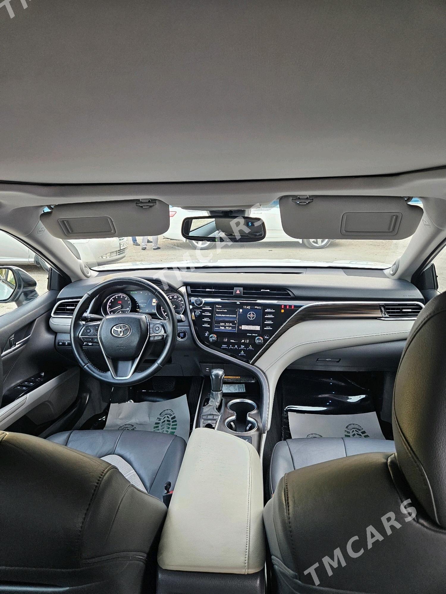 Toyota Camry 2018 - 415 000 TMT - Ашхабад - img 9