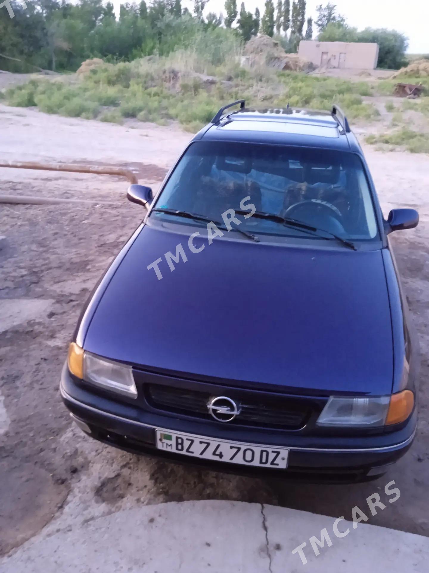Opel Astra 1995 - 50 000 TMT - Болдумсаз - img 3