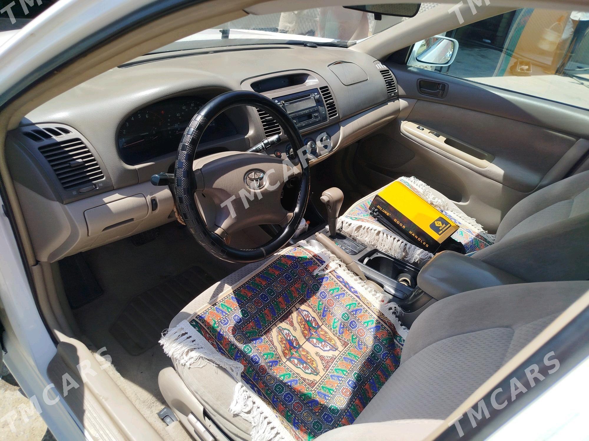Toyota Camry 2002 - 140 000 TMT - Мургап - img 5