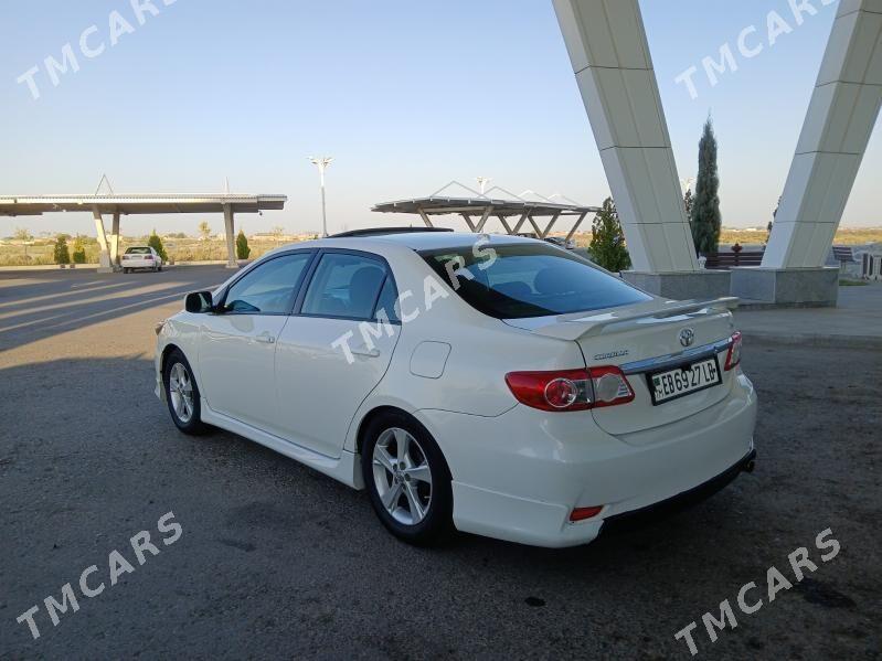Toyota Corolla 2012 - 165 000 TMT - Türkmenabat - img 4