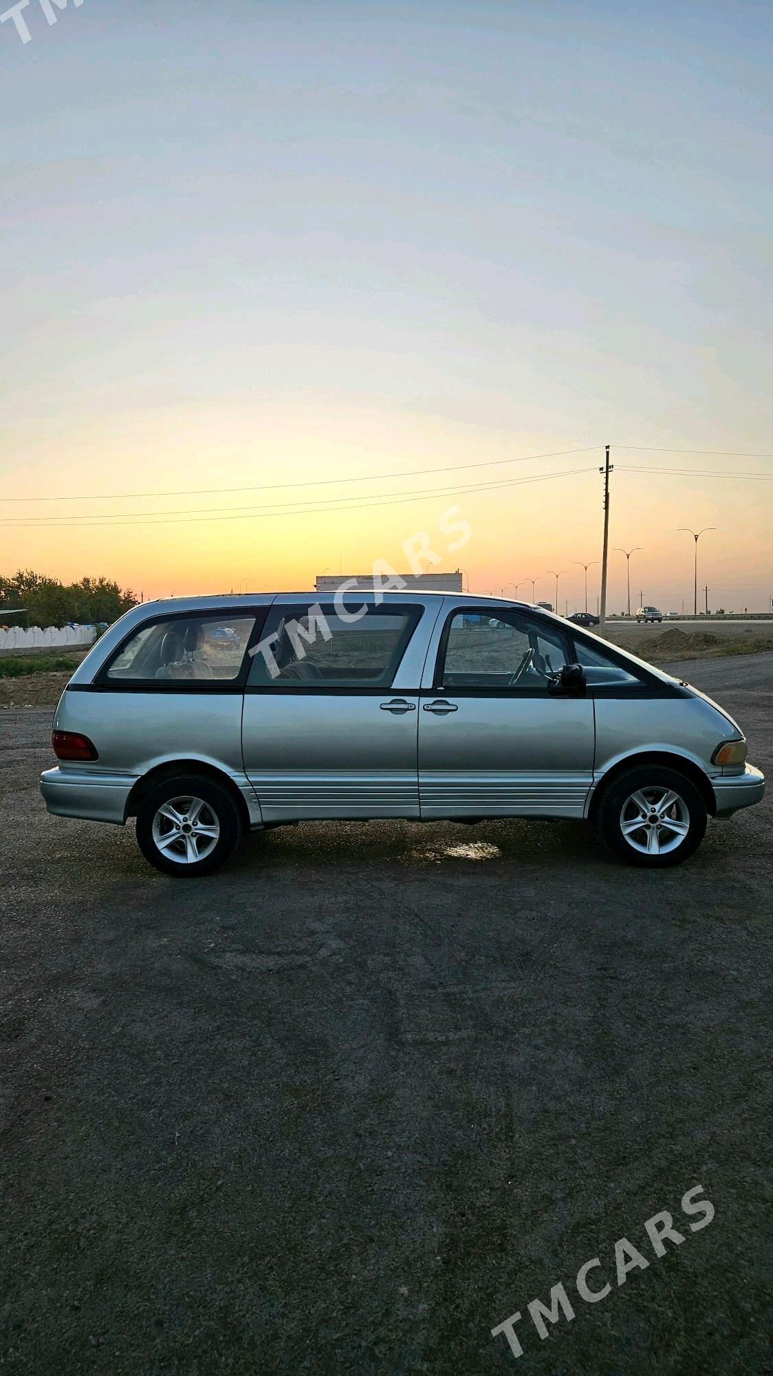 Toyota Previa 1992 - 75 000 TMT - Мары - img 6