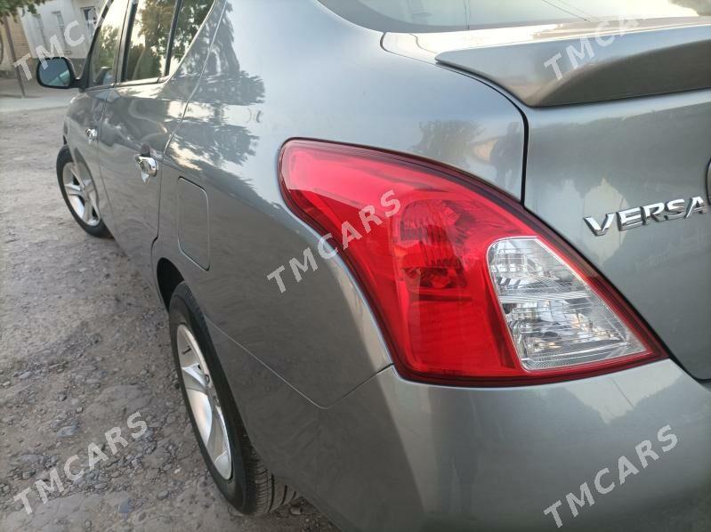 Nissan Versa 2013 - 116 000 TMT - Саят - img 2