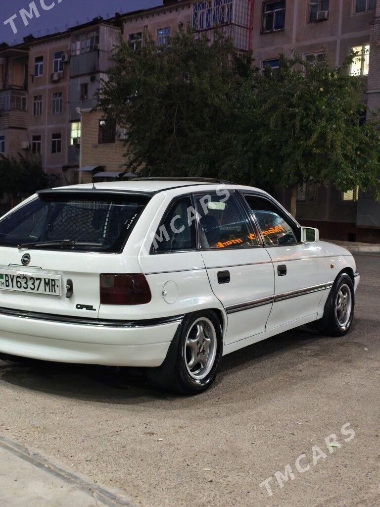 Opel Astra 1993 - 48 000 TMT - Mary - img 6