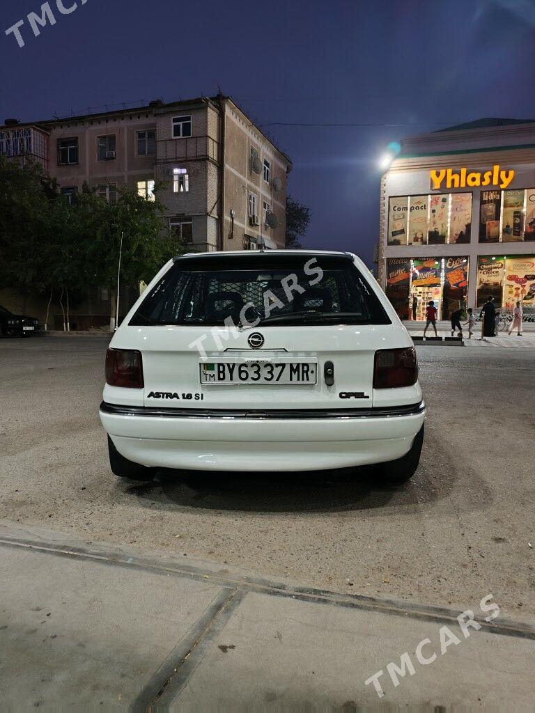 Opel Astra 1993 - 48 000 TMT - Mary - img 8