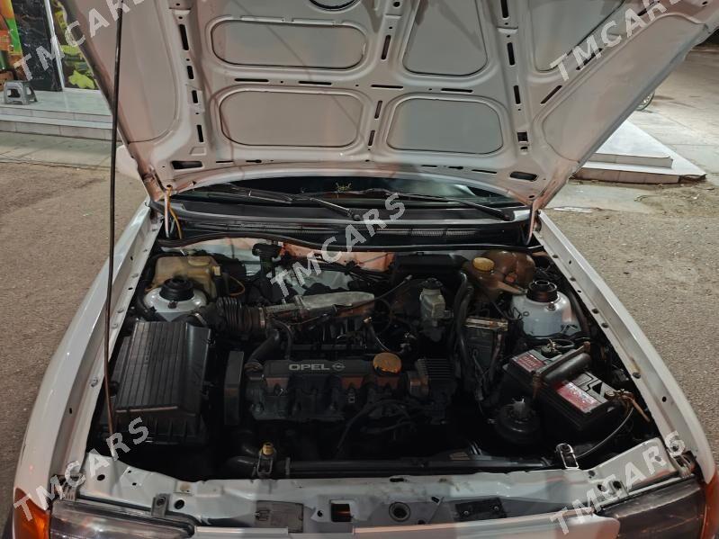Opel Astra 1993 - 48 000 TMT - Mary - img 10