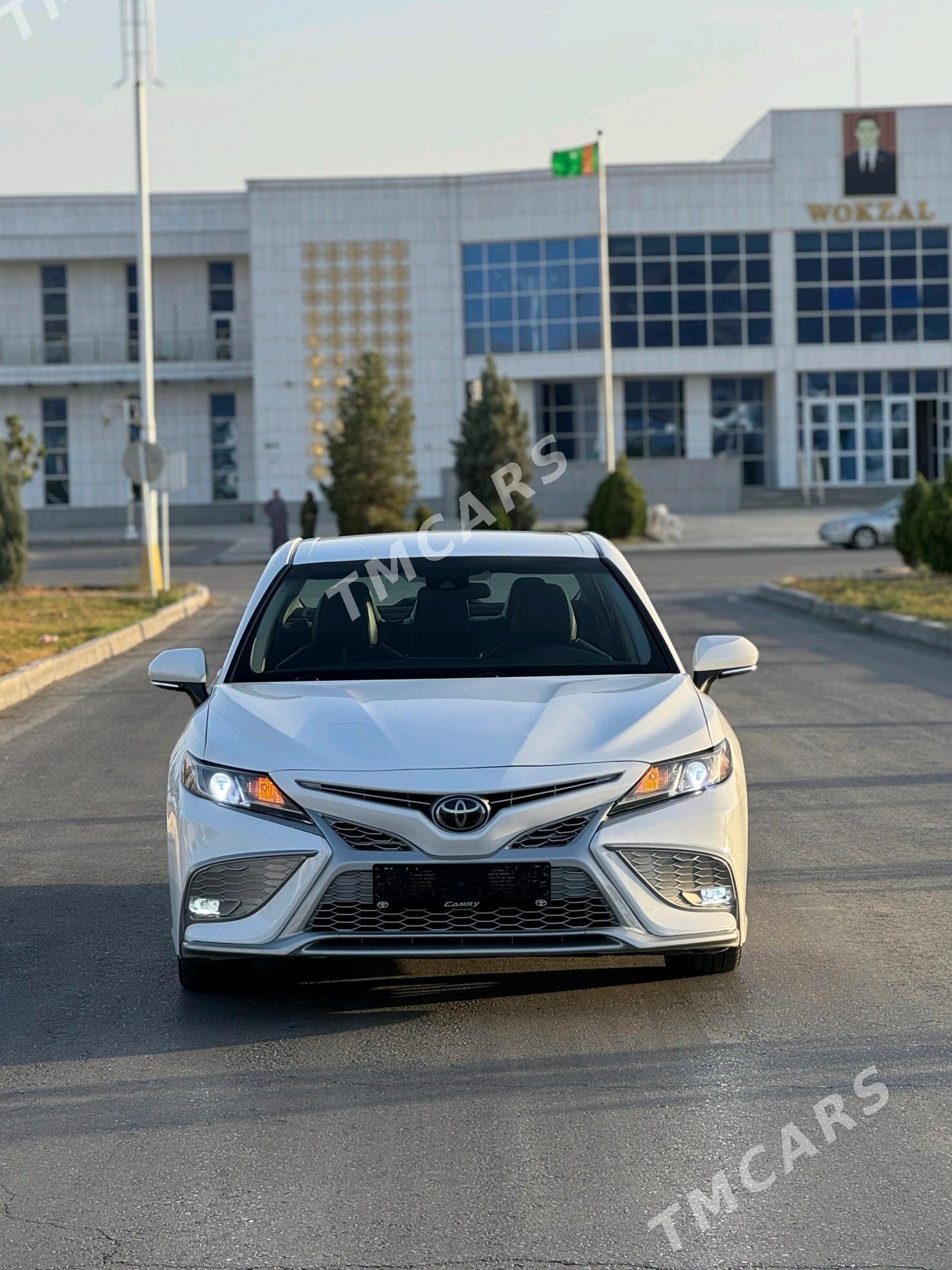 Toyota Camry 2021 - 330 000 TMT - Balkanabat - img 2