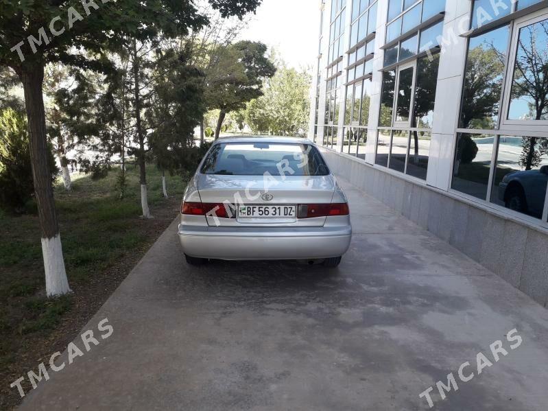 Toyota Camry 2000 - 150 000 TMT - Boldumsaz - img 2
