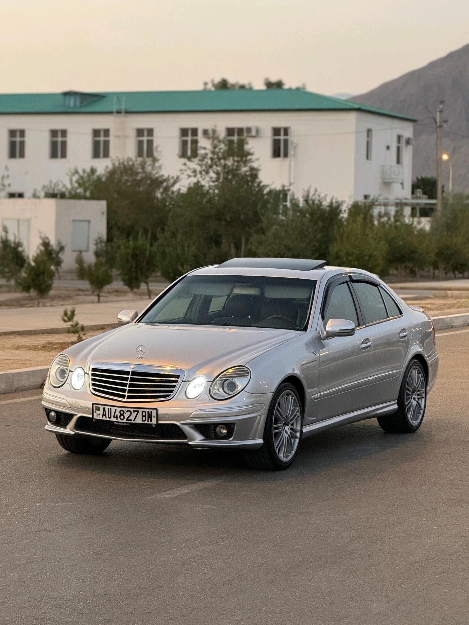 Mercedes-Benz E320 2003 - 155 000 TMT - Балканабат - img 4