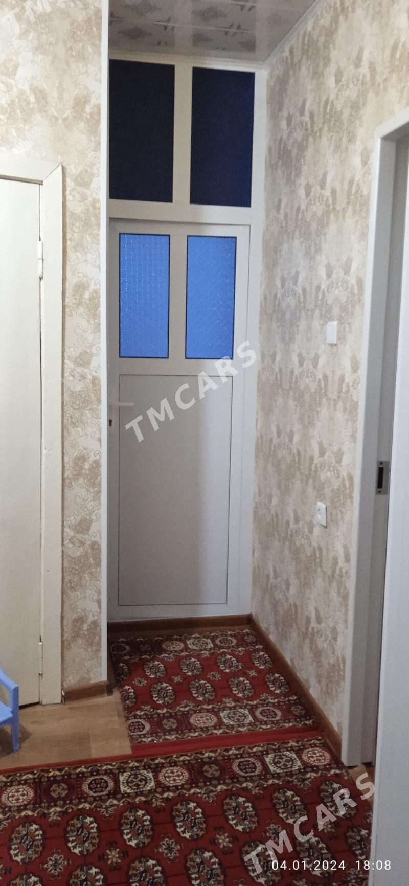 Satlyk jaý Arkom - Sarahs - img 2