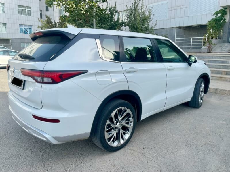 Mitsubishi Outlander 2022 - 335 000 TMT - Ашхабад - img 2