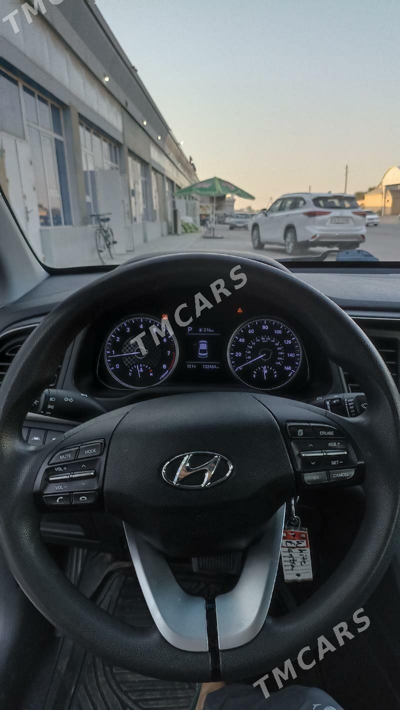 Hyundai Elantra 2020 - 200 000 TMT - Мары - img 4