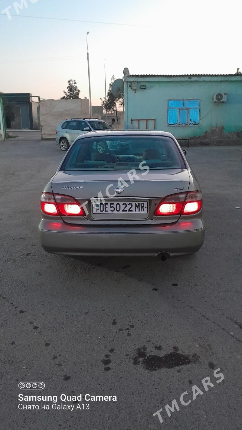 Nissan Maxima 2002 - 70 000 TMT - Мары - img 3