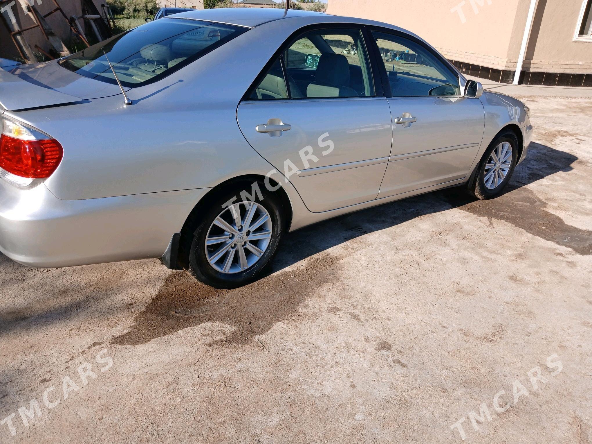 Toyota Camry 2005 - 165 000 TMT - Кёнеургенч - img 5