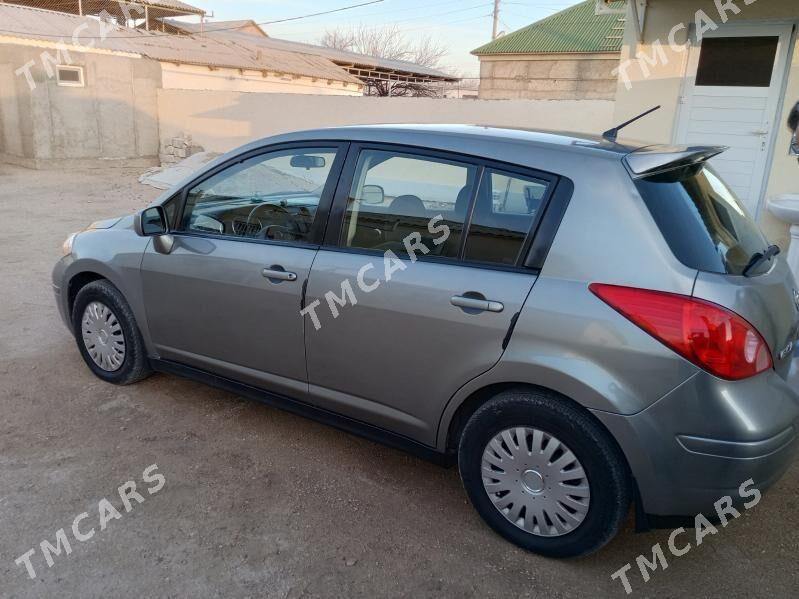 Nissan Versa 2010 - 110 000 TMT - Балканабат - img 2