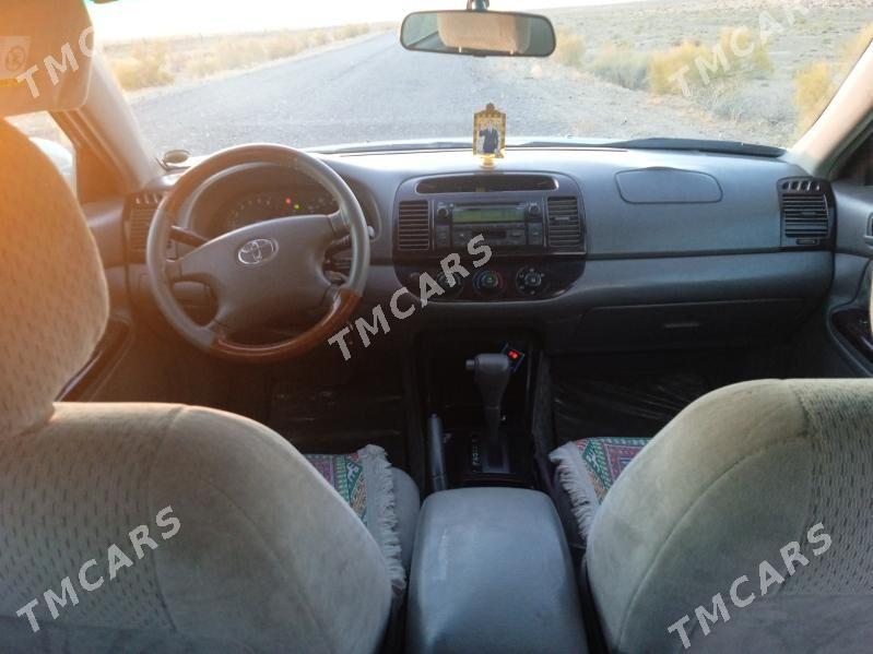 Toyota Camry 2002 - 155 000 TMT - Darganata - img 4