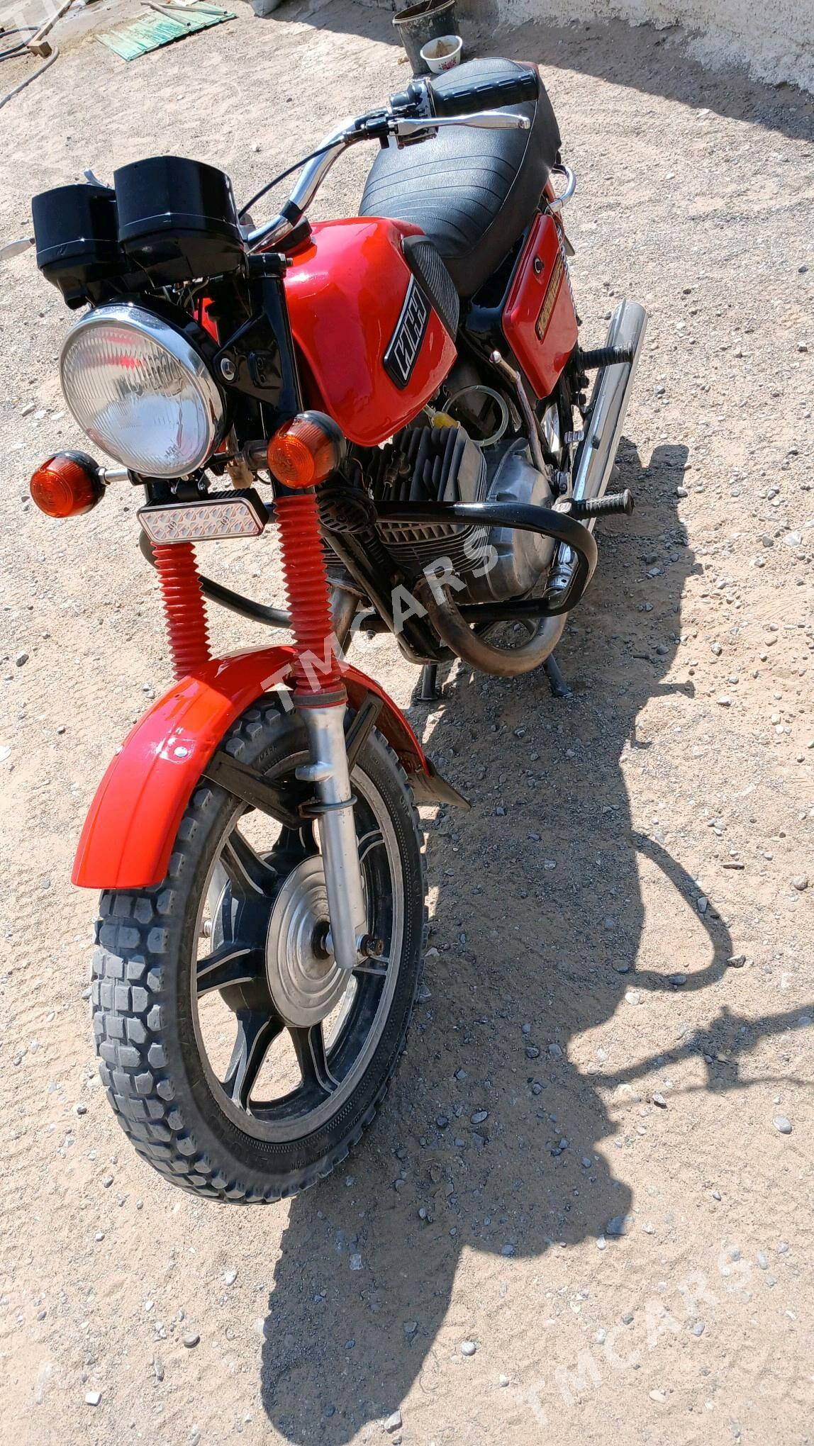 Iž Ýupiter 1991 - 22 000 TMT - Ак-Бугдайский этрап - img 2