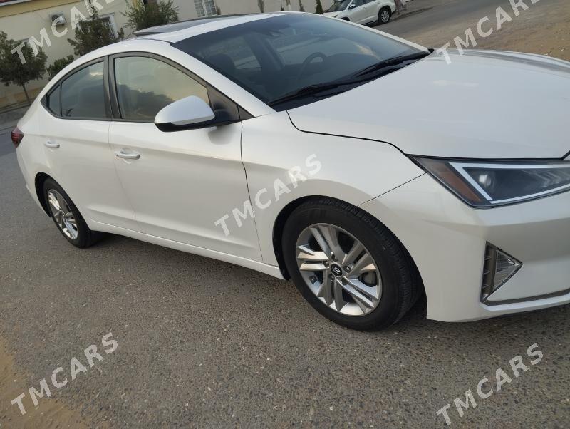 Hyundai Elantra 2019 - 215 000 TMT - Aşgabat - img 2