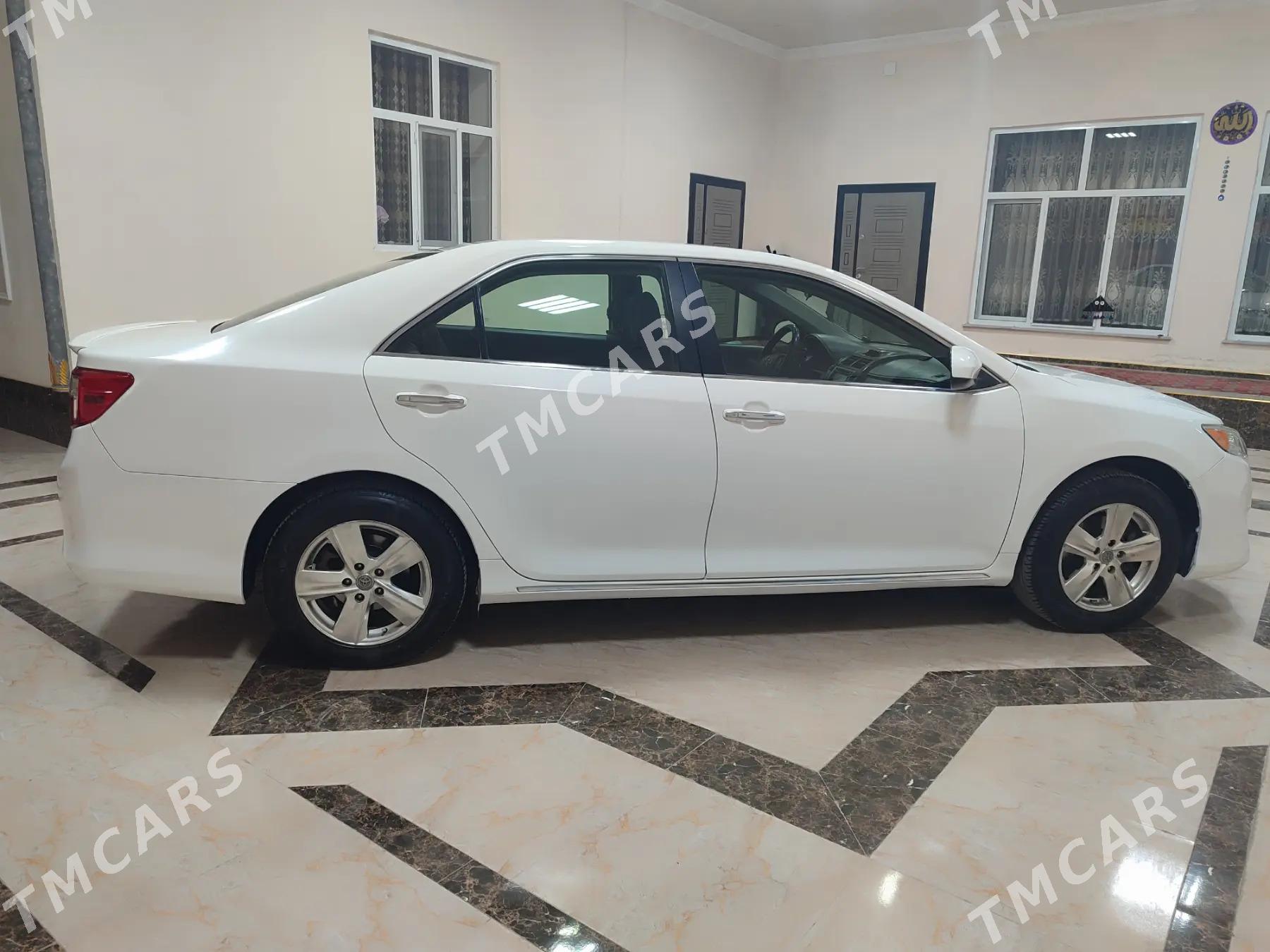 Toyota Camry 2012 - 200 000 TMT - Туркменабат - img 6