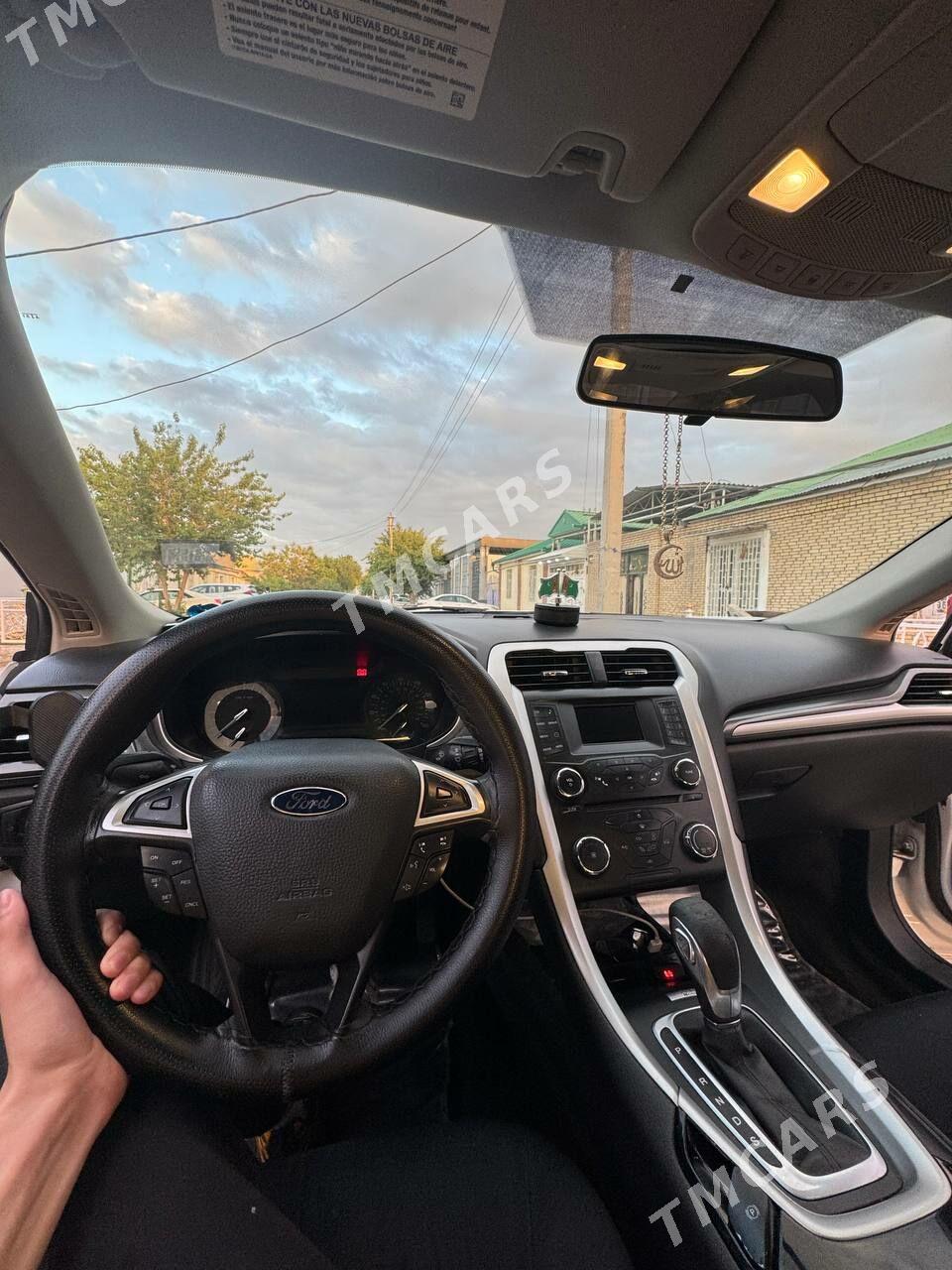 Ford Fusion 2014 - 175 000 TMT - Хитровка - img 2