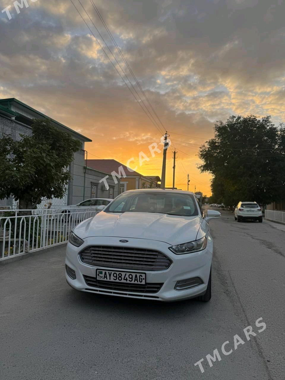 Ford Fusion 2014 - 175 000 TMT - Хитровка - img 4