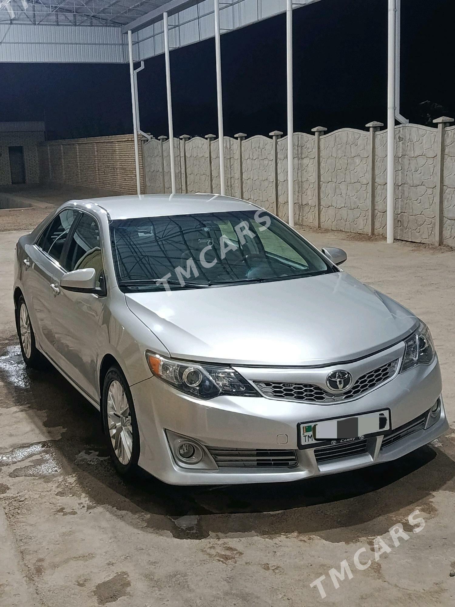 Toyota Camry 2013 - 230 000 TMT - Мары - img 4