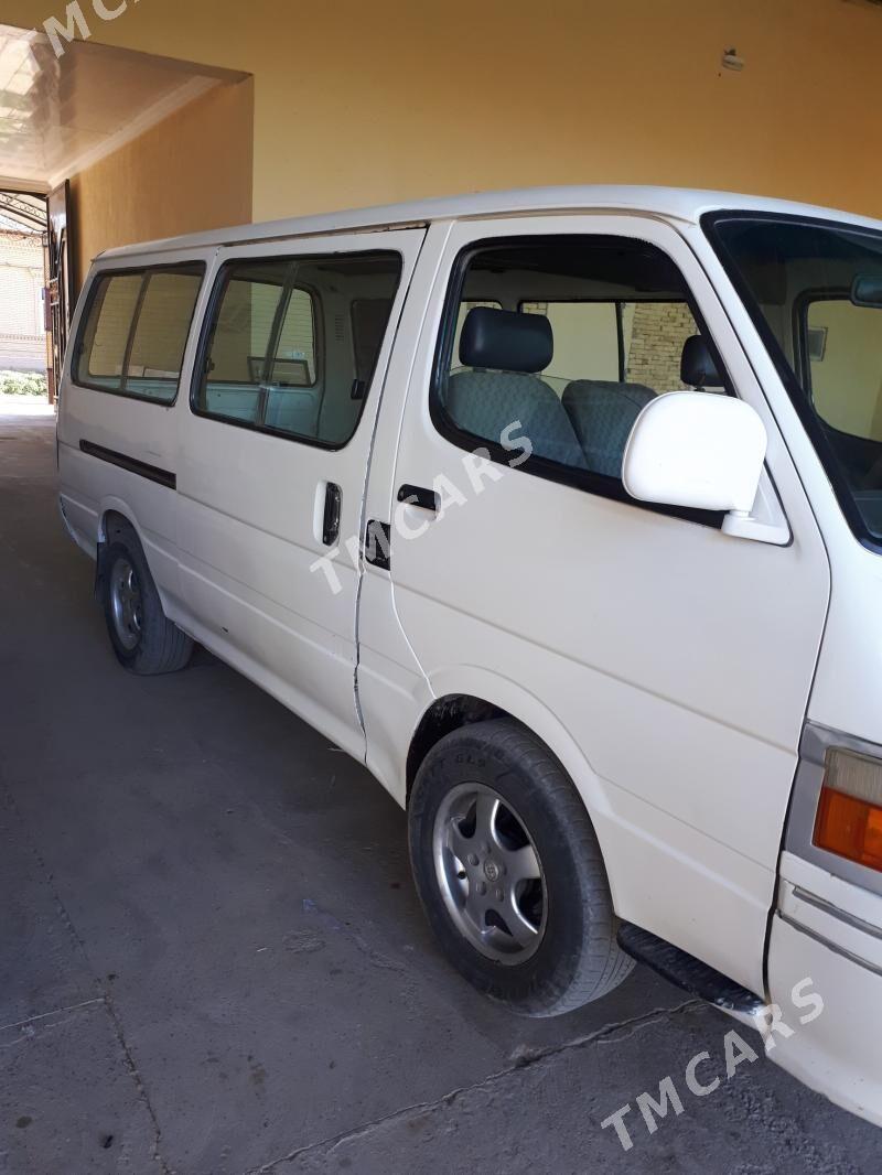Toyota Hiace 2004 - 120 000 TMT - Türkmenabat - img 3