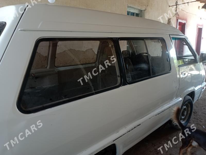 Toyota Town Ace 1993 - 20 000 TMT - Халач - img 5