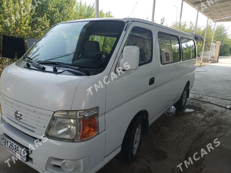 Nissan Urvan 2008 - 115 000 TMT - Гёкдепе - img 4
