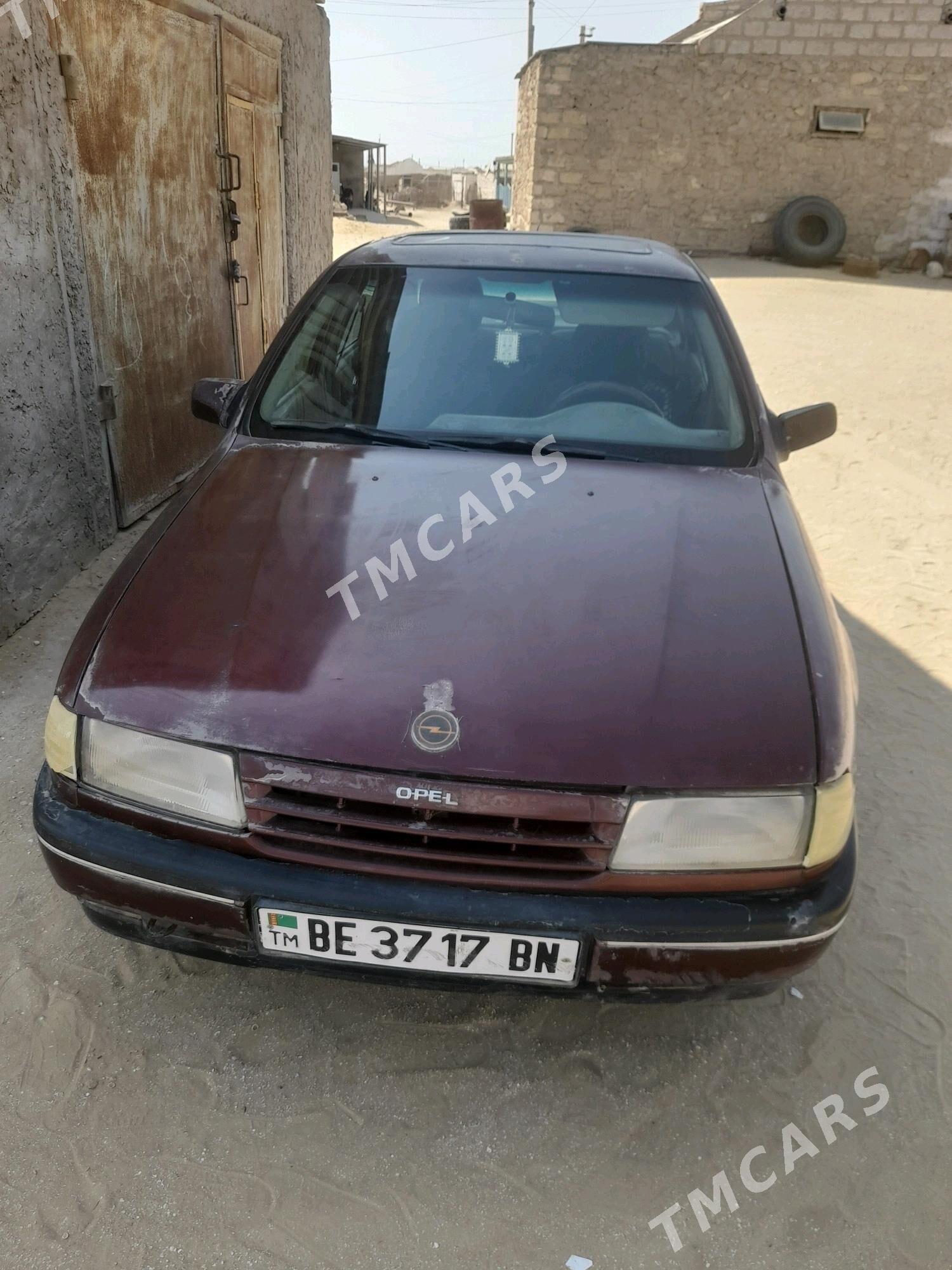 Opel Vectra 1992 - 20 000 TMT - Esenguly - img 4