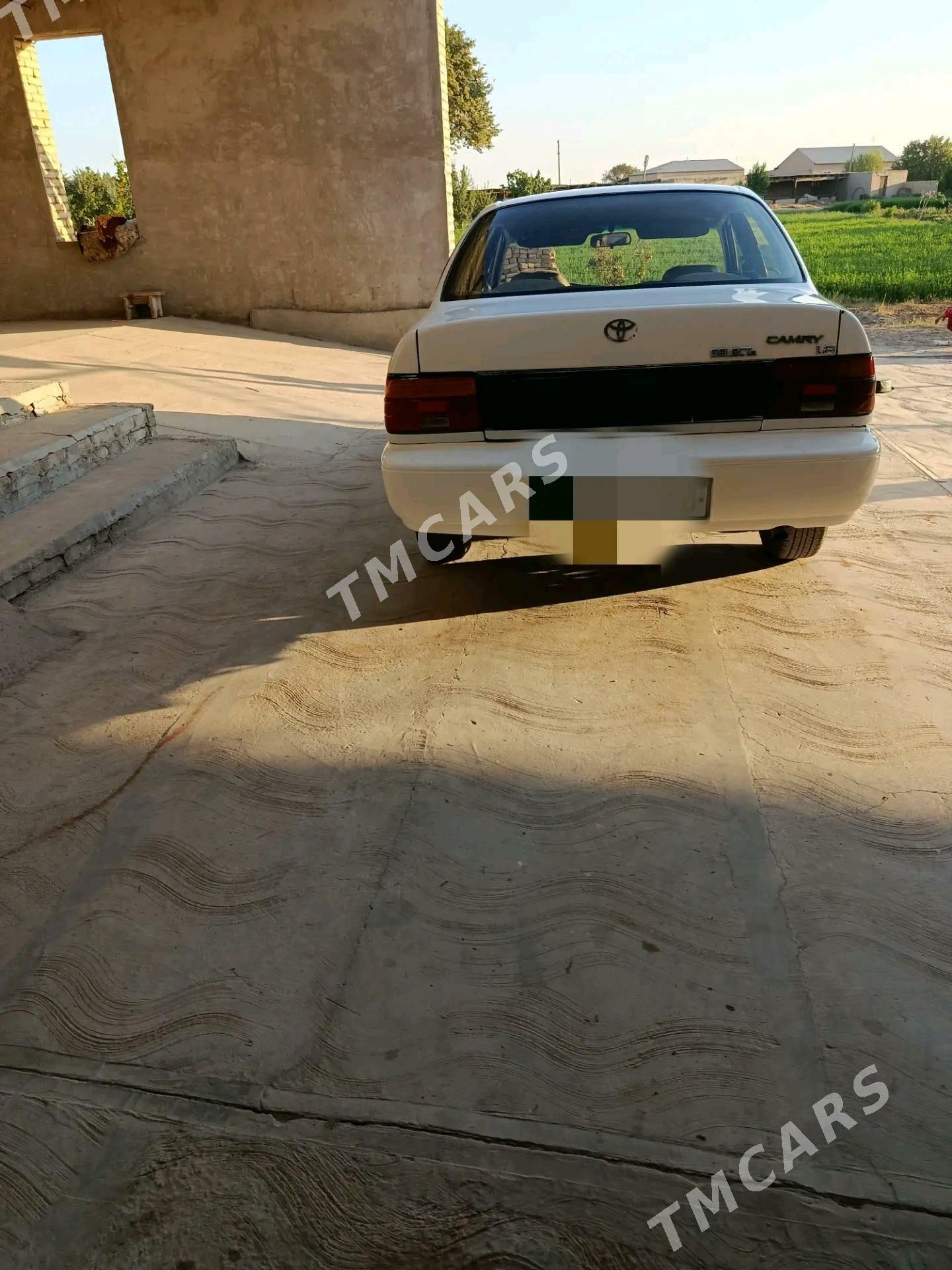Toyota Corolla 1993 - 45 000 TMT - Garabekewül - img 3