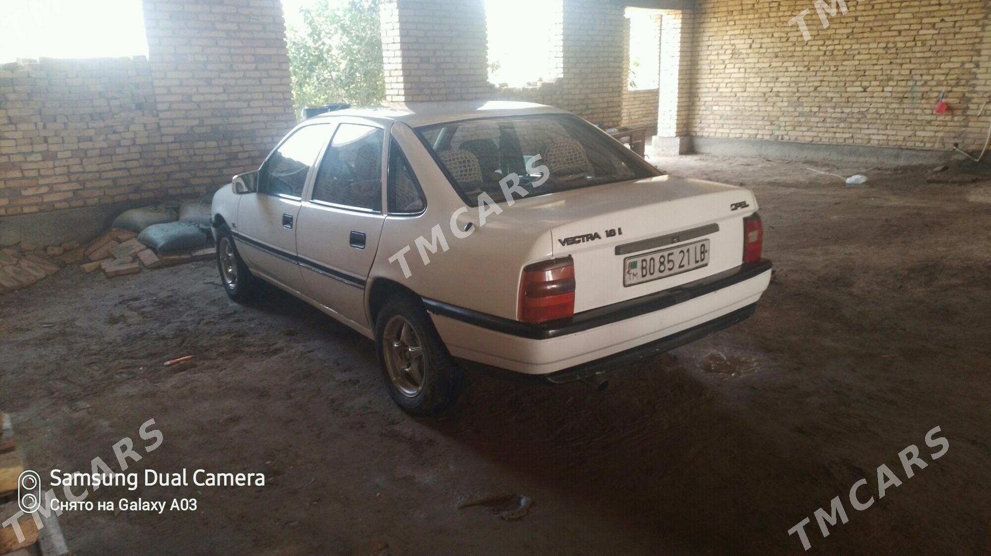 Opel Vectra 1994 - 27 000 TMT - Чарджоу - img 5