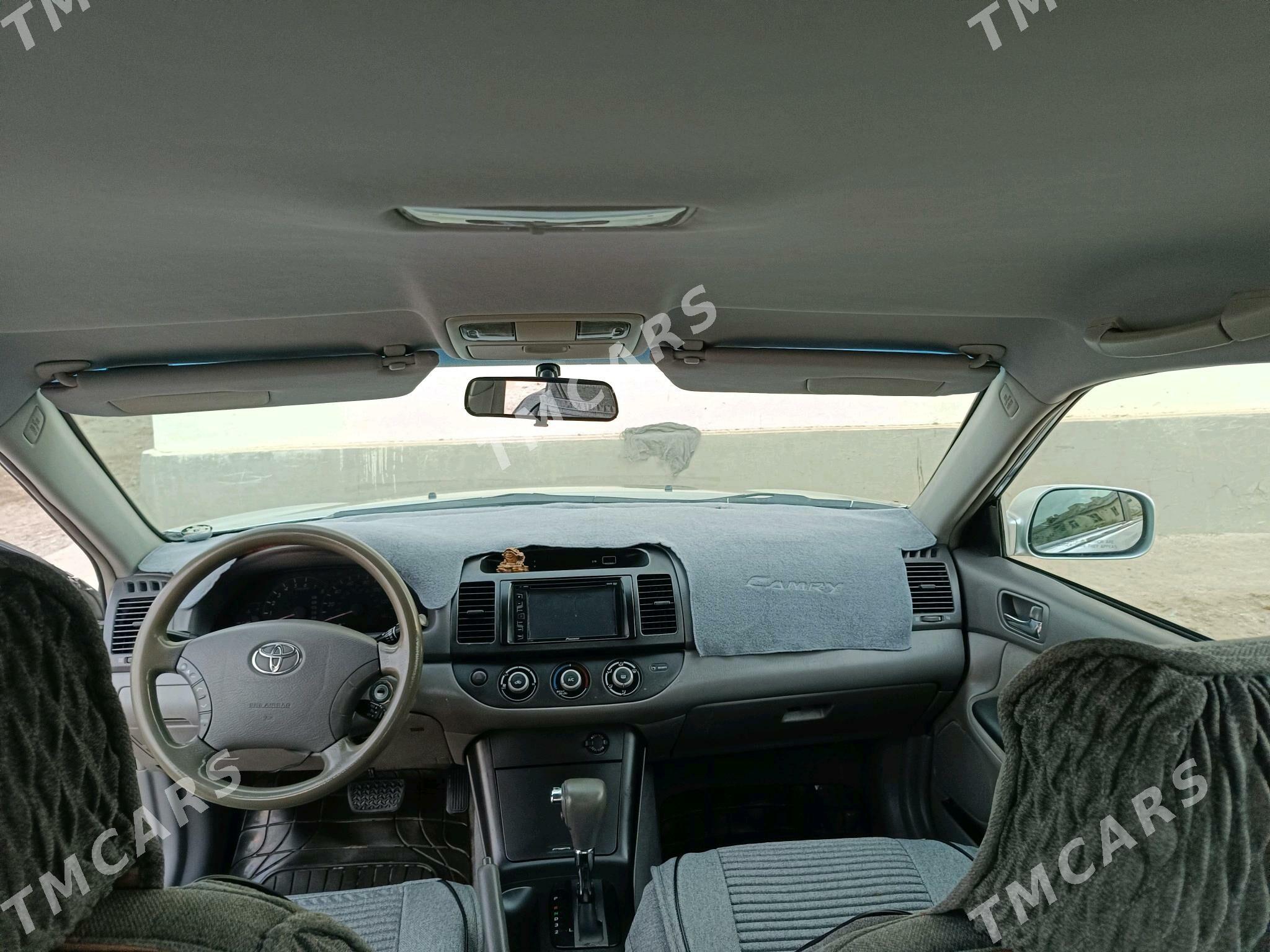 Toyota Camry 2005 - 260 000 TMT - Büzmeýin - img 3