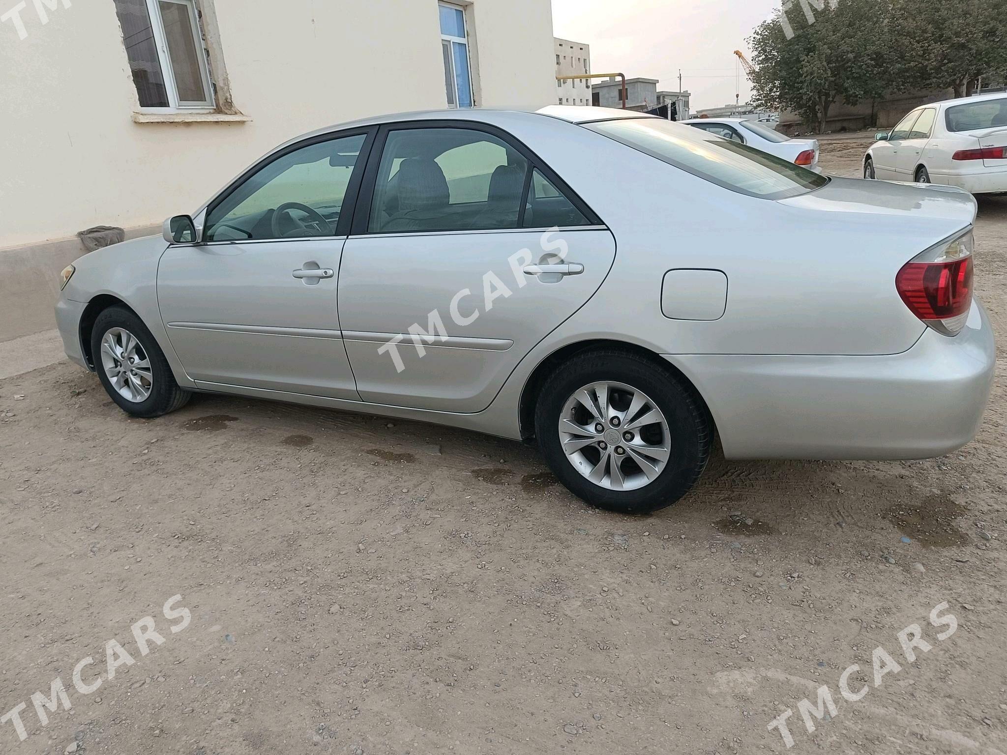 Toyota Camry 2005 - 260 000 TMT - Büzmeýin - img 6