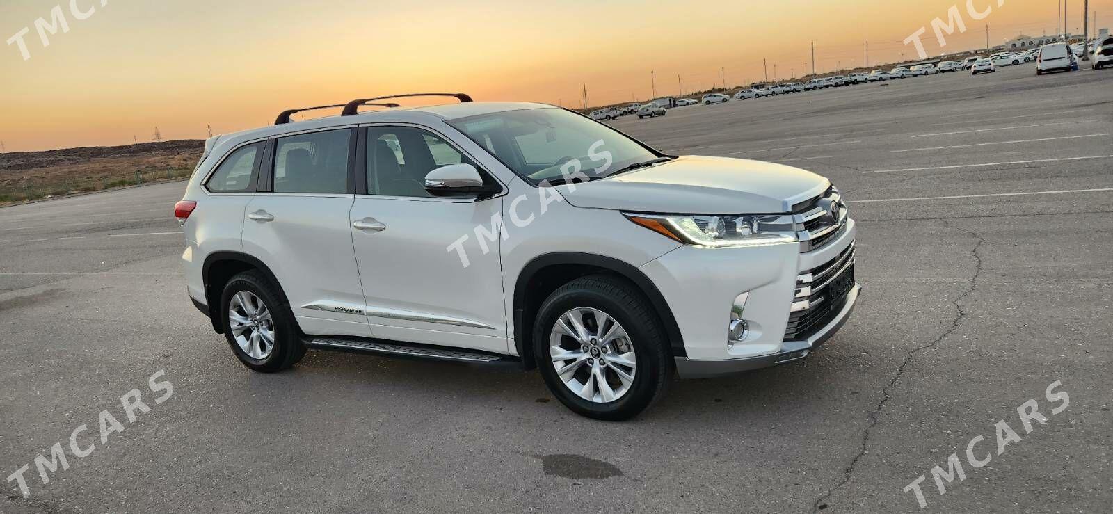 Toyota Highlander 2017 - 423 000 TMT - Aşgabat - img 9