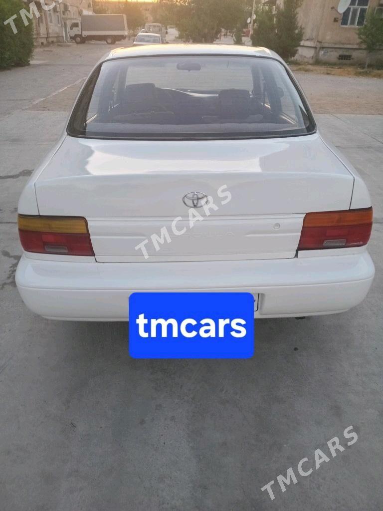 Toyota Corolla 1995 - 54 000 TMT - Балканабат - img 3