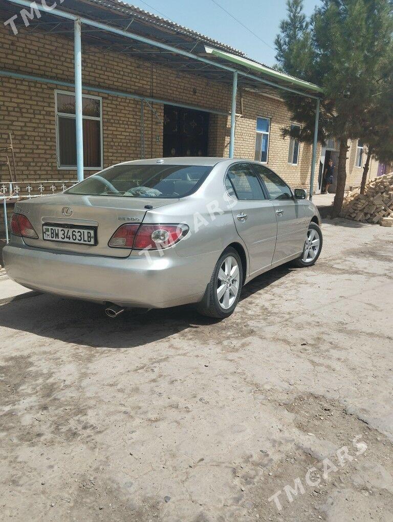 Lexus ES 2003 - 185 000 TMT - Dänew - img 3
