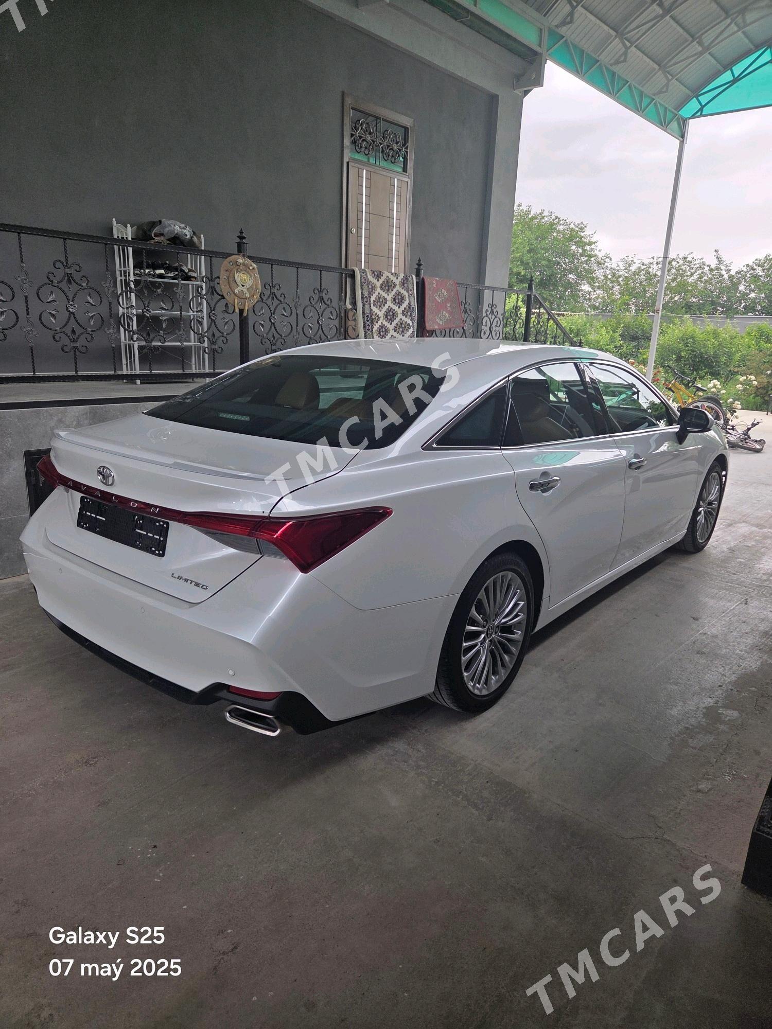 Toyota Avalon 2021 - 650 000 TMT - Gökdepe - img 4