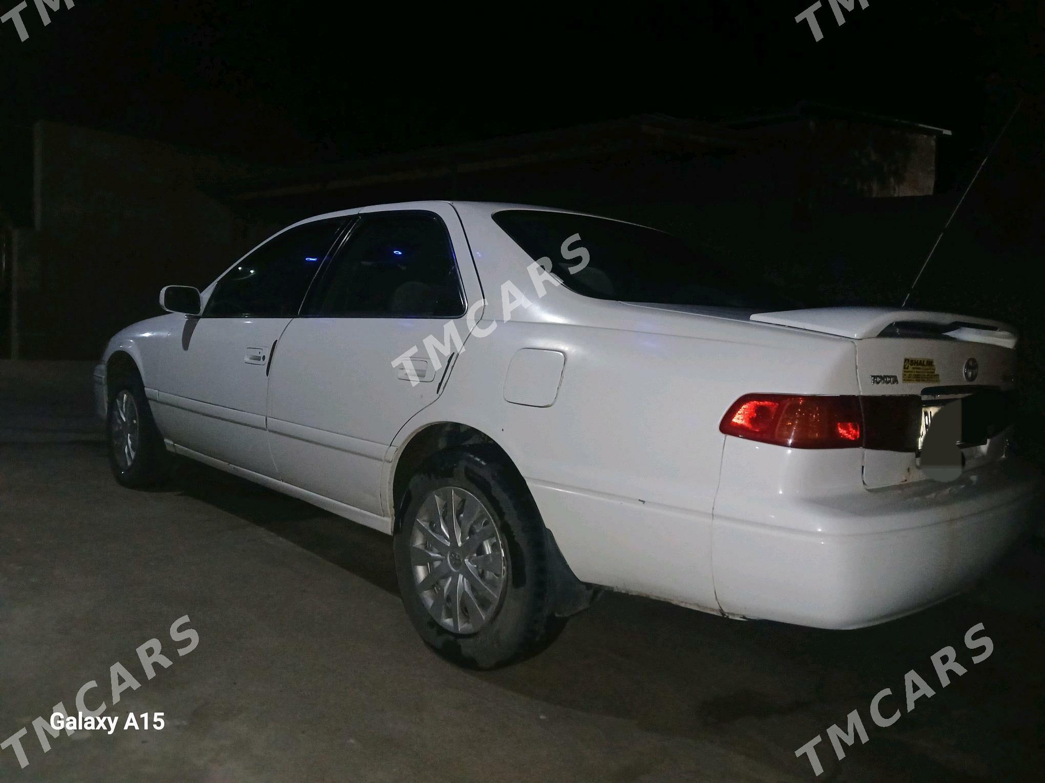 Toyota Camry 2000 - 135 000 TMT - Köneürgenç - img 2
