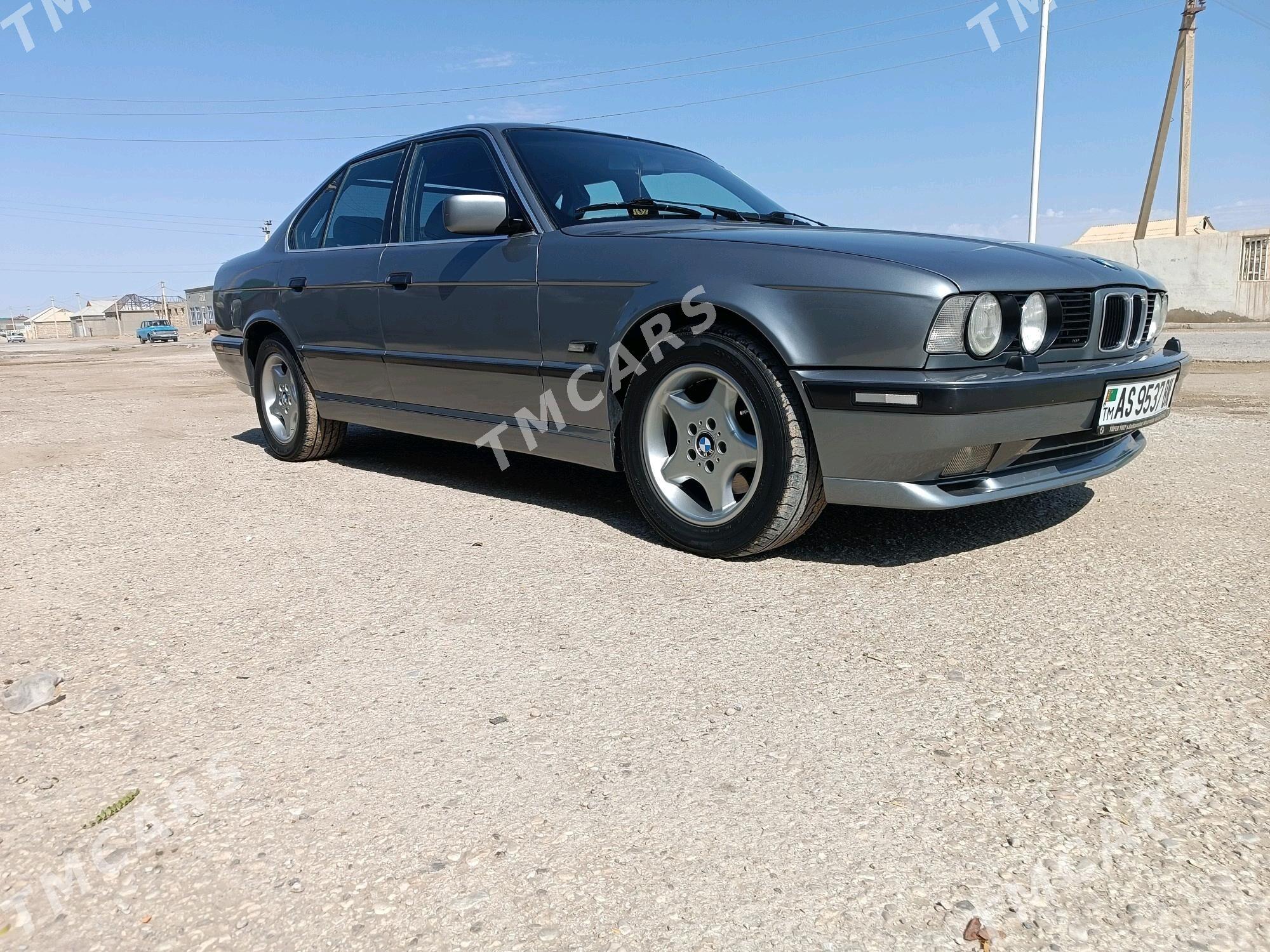 BMW 525 1990 - 90 000 TMT - Гумдаг - img 9
