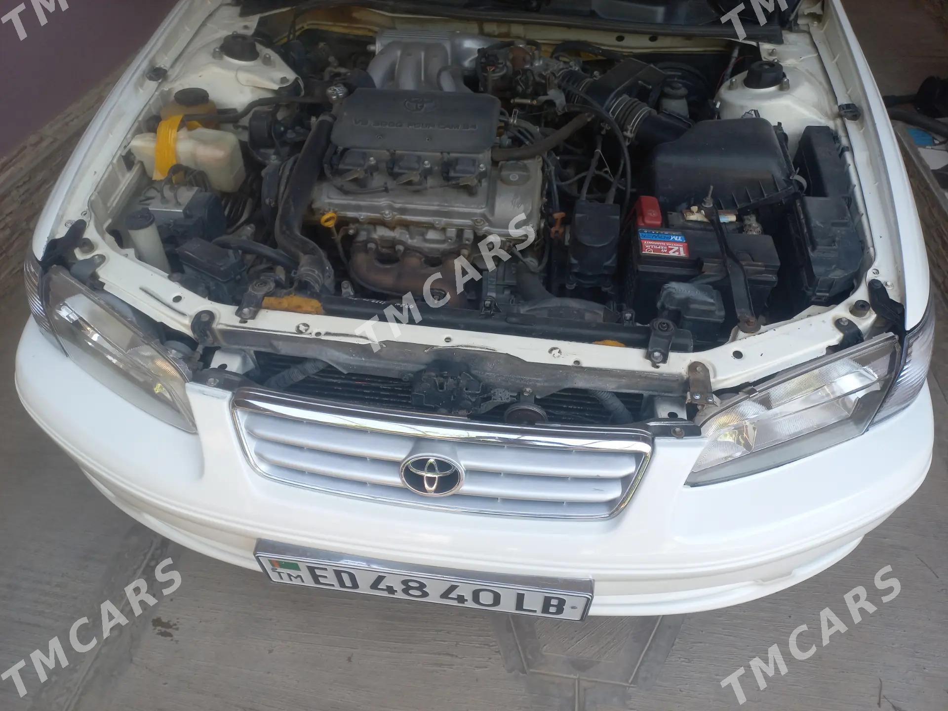 Toyota Camry 2000 - 130 000 TMT - Kerki - img 6