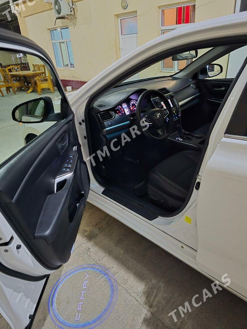 Toyota Camry 2017 - 274 000 TMT - Бузмеин - img 8