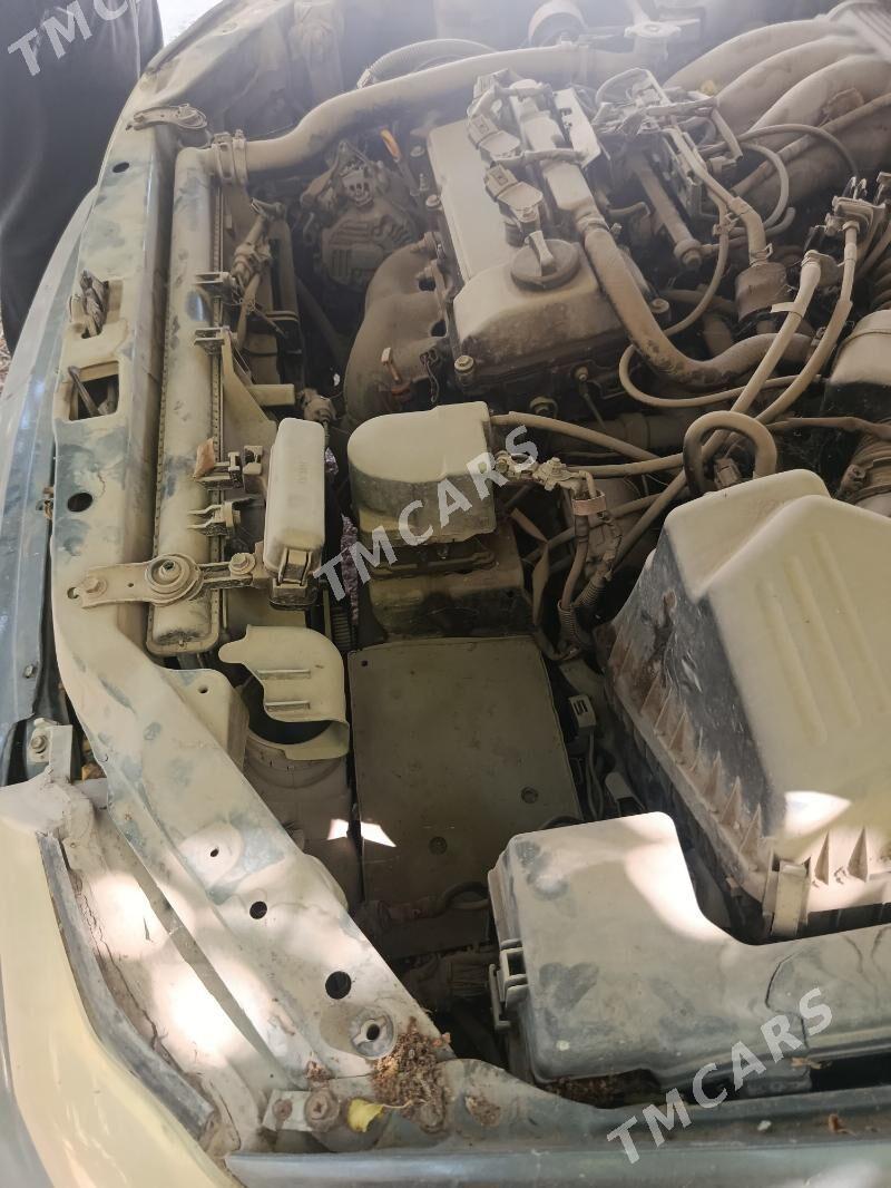 Toyota Avalon 2002 - 125 000 TMT - Мары - img 5