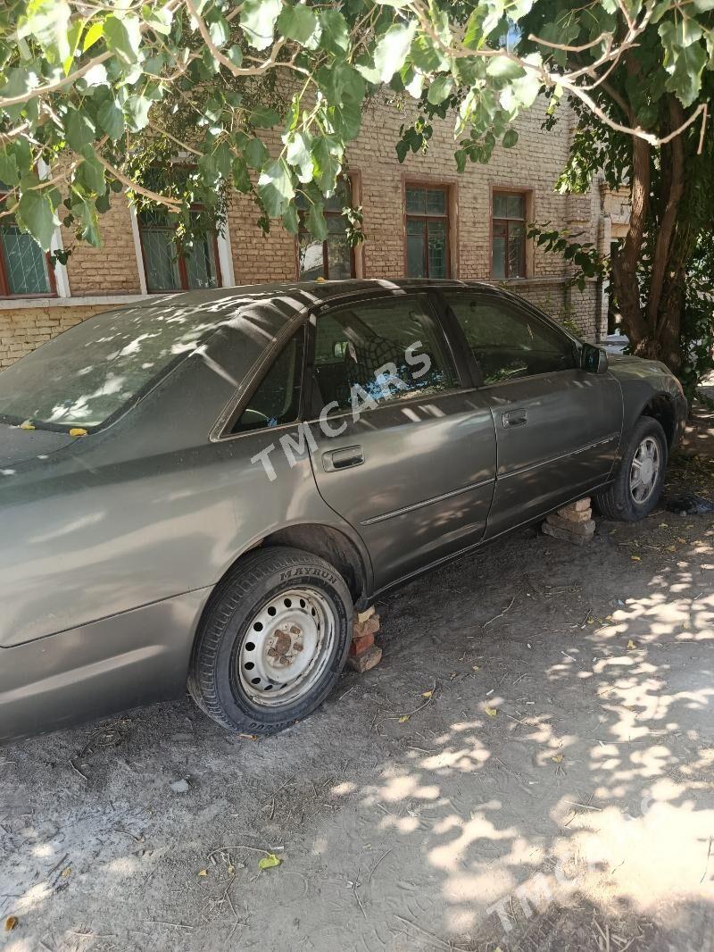 Toyota Avalon 2002 - 125 000 TMT - Мары - img 4