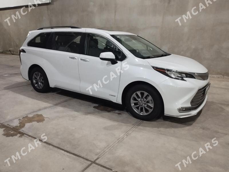 Toyota Sienna 2021 - 520 000 TMT - Ашхабад - img 5