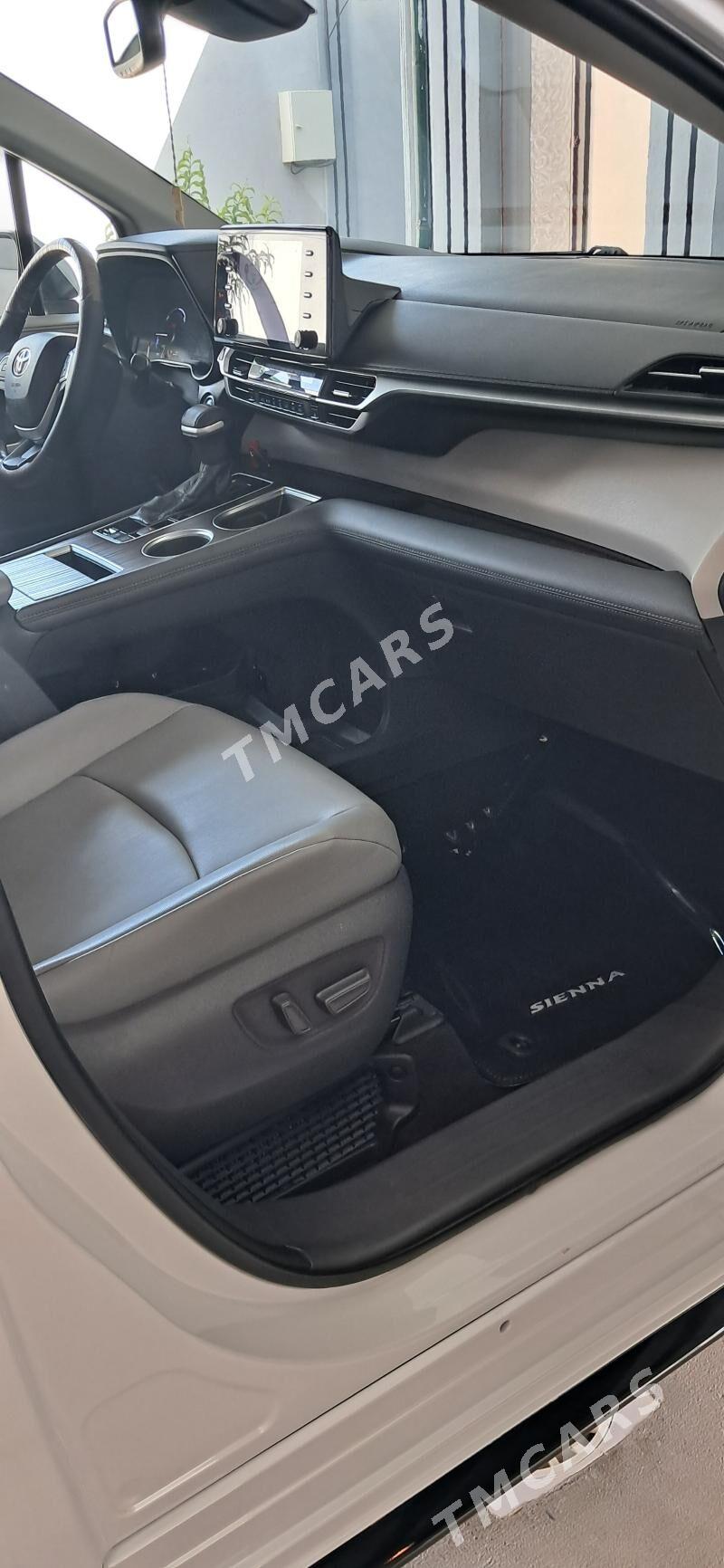 Toyota Sienna 2021 - 520 000 TMT - Ашхабад - img 9